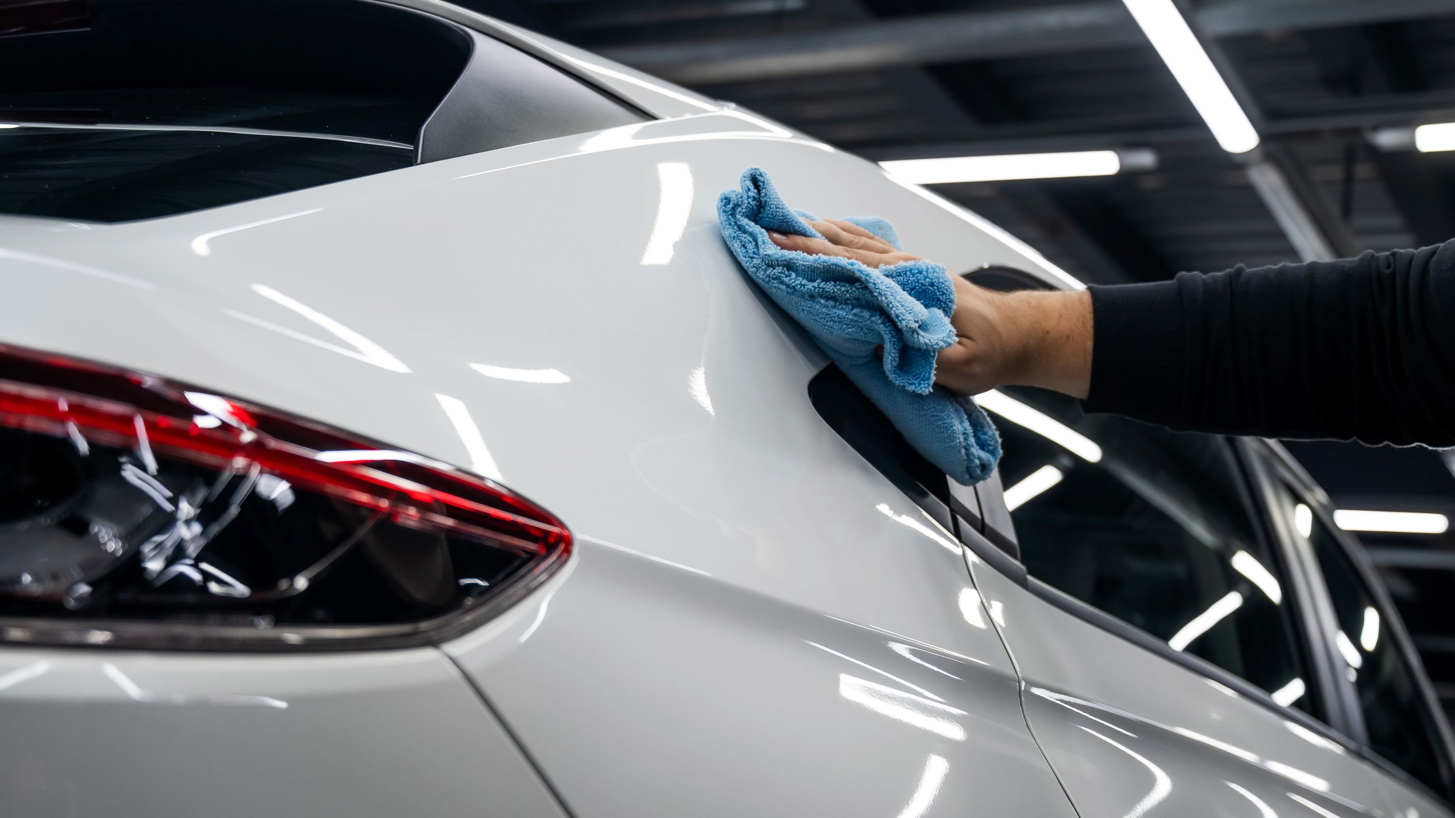 Auto Detail Shutterstock 2442953425